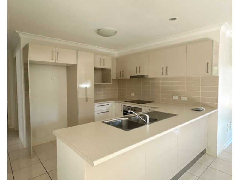 38/238 Young Road, Narangba QLD 4504