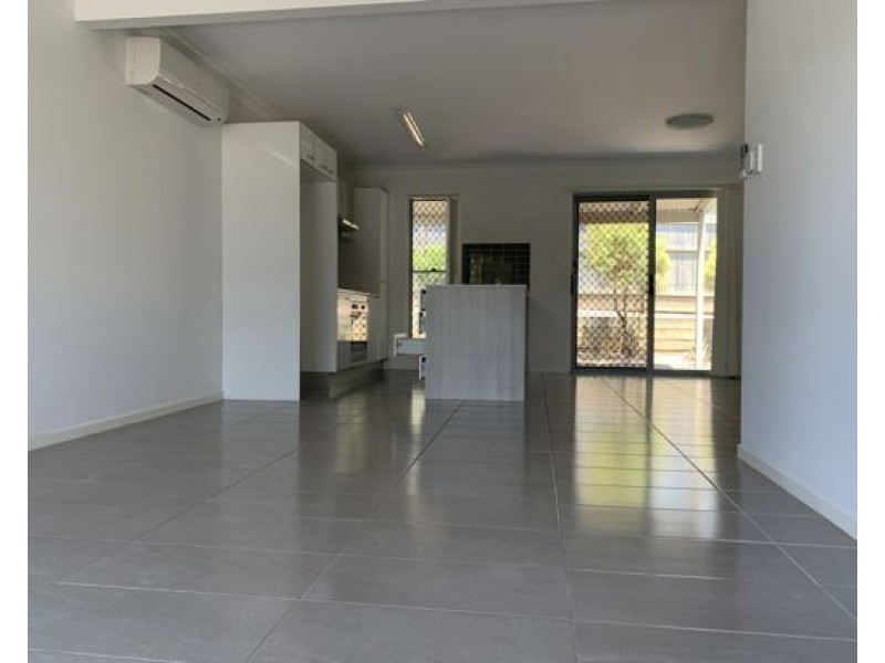 15/40 Old Logan Rd, Gailes, Camira QLD 4300