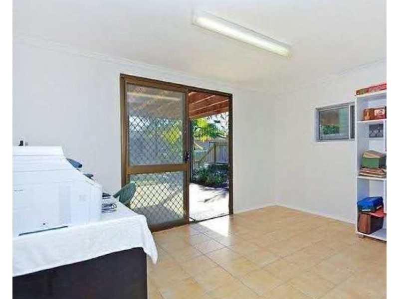 61 Ervatamia Street, Runcorn QLD 4113