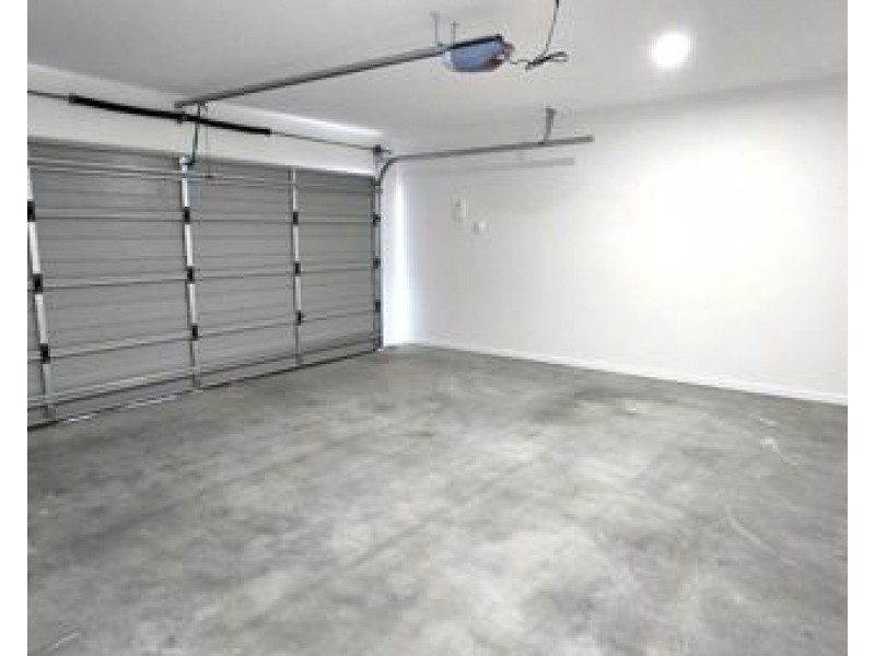 4 Barbeth Road, Greenbank QLD 4124