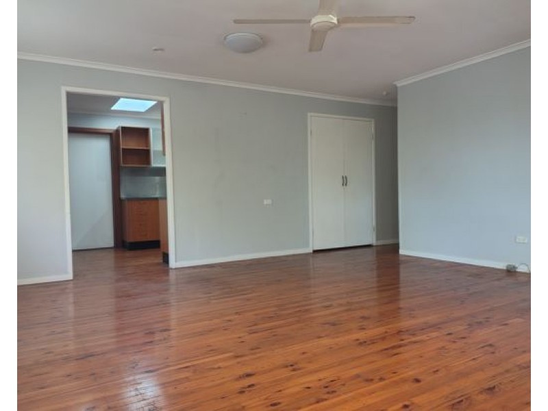 25 Oconnor Cres, Mansfield QLD 4122