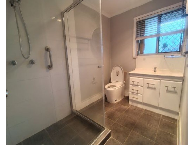 25 Oconnor Cres, Mansfield QLD 4122
