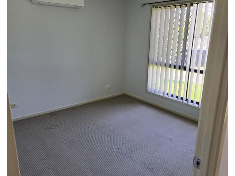 19 Burns Parade, Kallangur QLD 4503