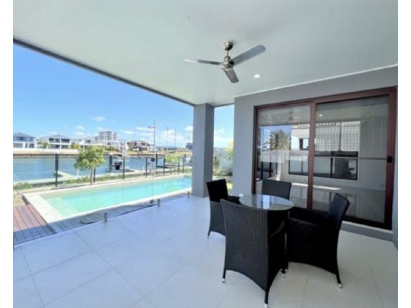 7 Park Cove Boulevard,, Hope Island QLD 4212