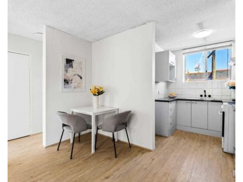 2/31 Bayliss Street, Toowong QLD 4066