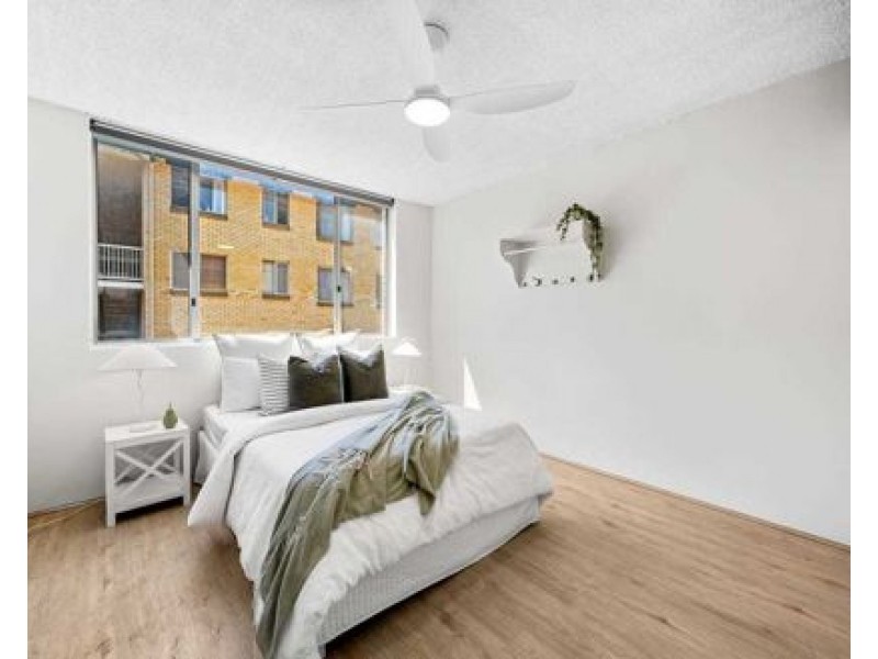 2/31 Bayliss Street, Toowong QLD 4066