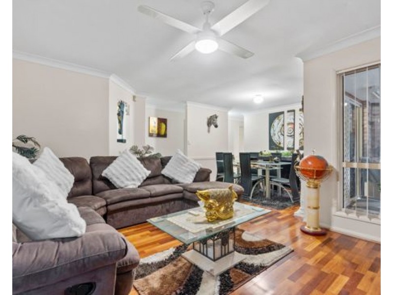 26 Solandra Crescent, Calamvale QLD 4116