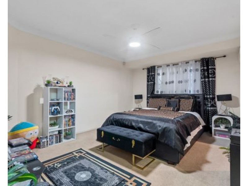 26 Solandra Crescent, Calamvale QLD 4116