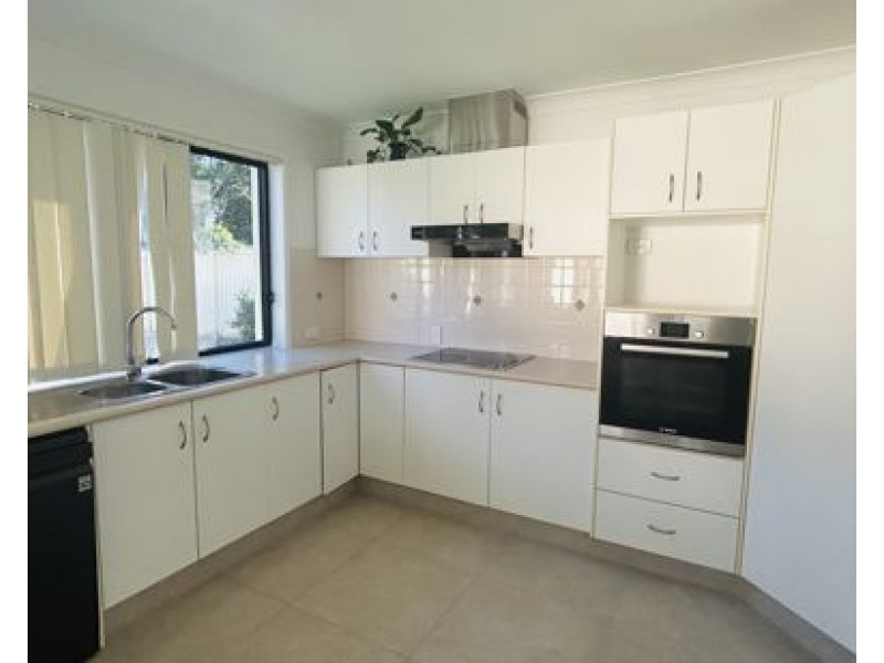 8 Rix Drive, Upper Coomera QLD 4209