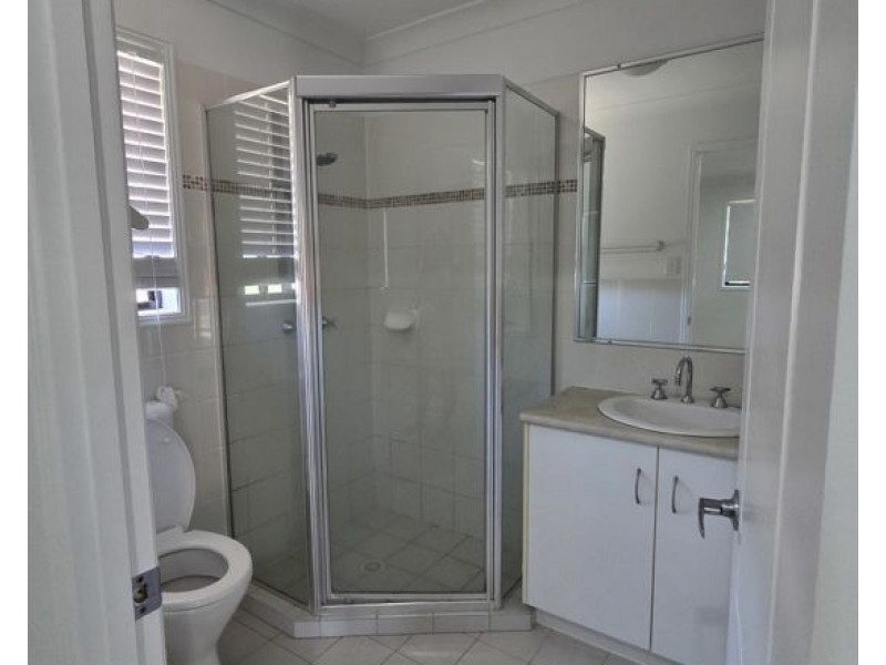 8 Rix Drive, Upper Coomera QLD 4209