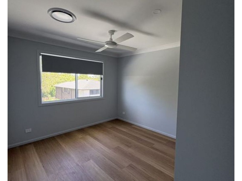 37 Neiwand Street, Calamvale QLD 4116