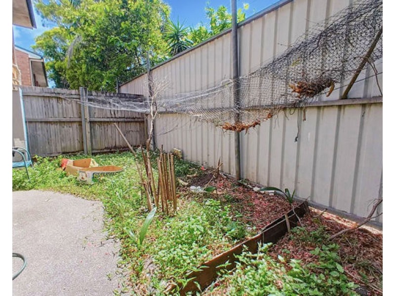 1/10 Blackwood Road, Logan Central QLD 4114