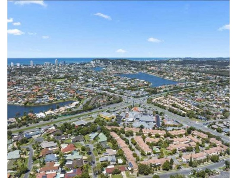 Unit 53/1 Warbler Parade, Varsity Lakes QLD 4227