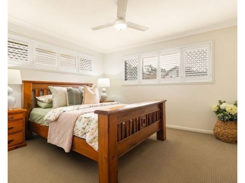 10 Hernandia Place, Mackenzie QLD 4156
