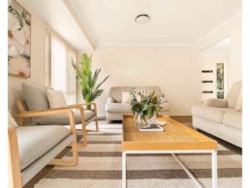 10 Hernandia Place, Mackenzie QLD 4156