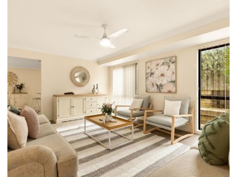 10 Hernandia Place, Mackenzie QLD 4156