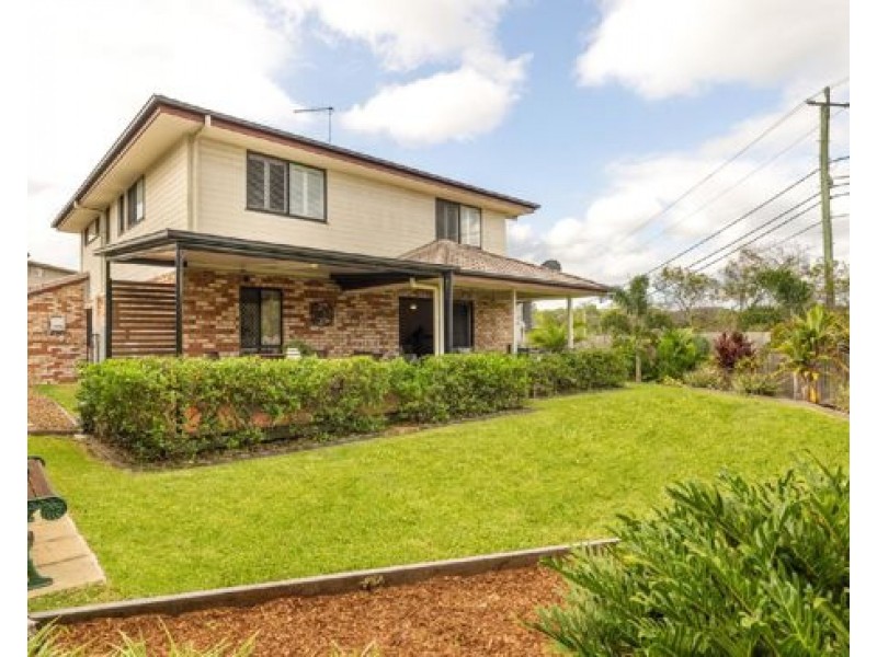 10 Hernandia Place, Mackenzie QLD 4156