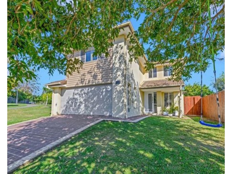 2 Kingfisher Place, Coomera QLD 4209