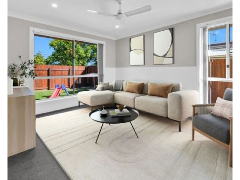 2 Kingfisher Place, Coomera QLD 4209