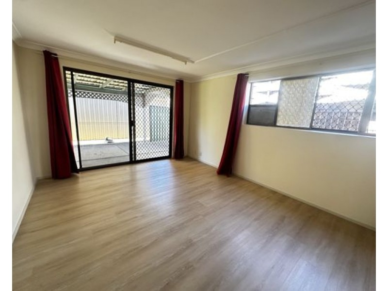 45 Banwell Crescent, Carindale QLD 4152