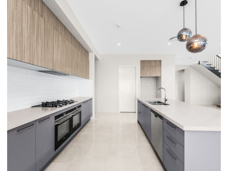 8822 The Point Circuit , Sanctuary Cove, HOPE ISLAND, Hope Island QLD 4212