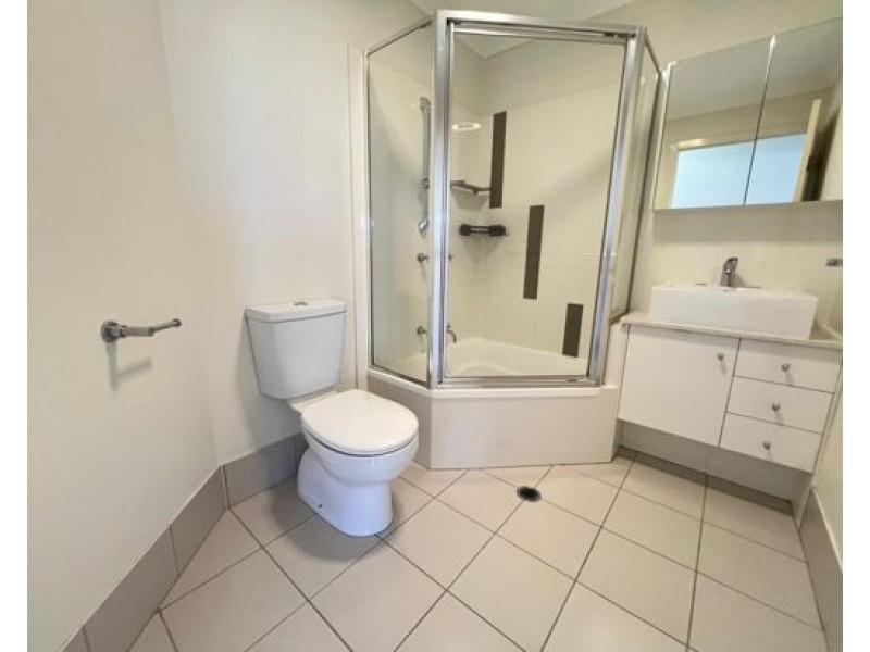 12/15-19 Binkar Street, Chermside QLD 4032