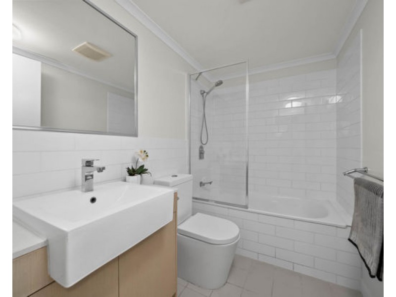 Unit 5 / 96 Dell Road, St Lucia QLD 4067