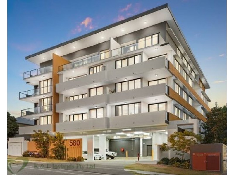 302/580 Sherwood Road, Sherwood QLD 4075