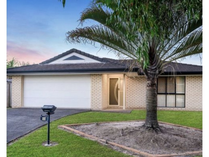 16 Paul Drive, Regents Park QLD 4118
