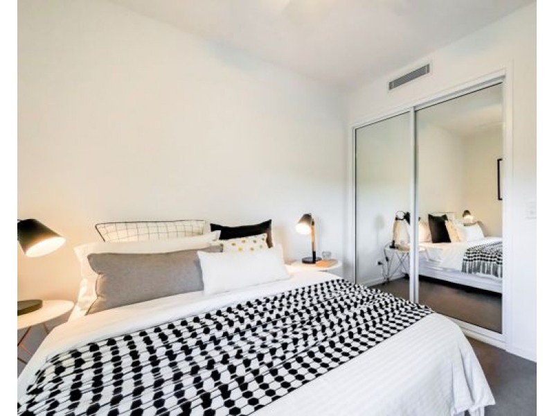 Unit 211 44-52 Grantson Street, Windsor QLD 4030