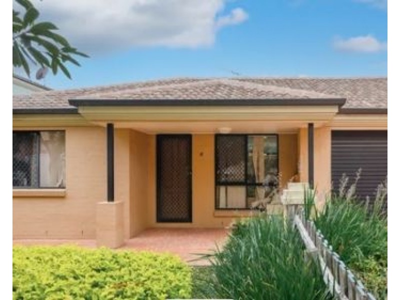 8 Diamond Place, Runcorn QLD 4113