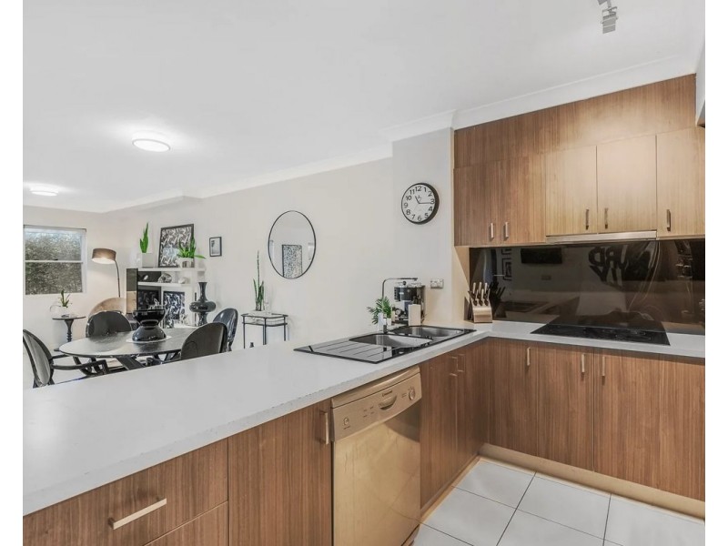 601/33 Clark Street, Biggera Waters QLD 4216