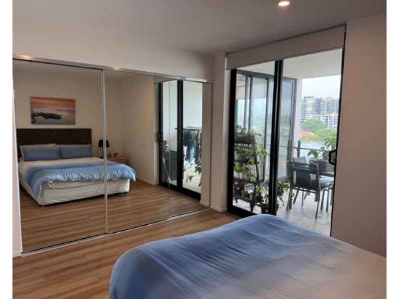U414 45 Wellington Road, East Brisbane QLD 4169