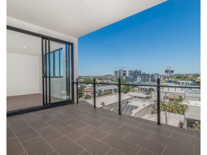 U414 45 Wellington Road, East Brisbane QLD 4169