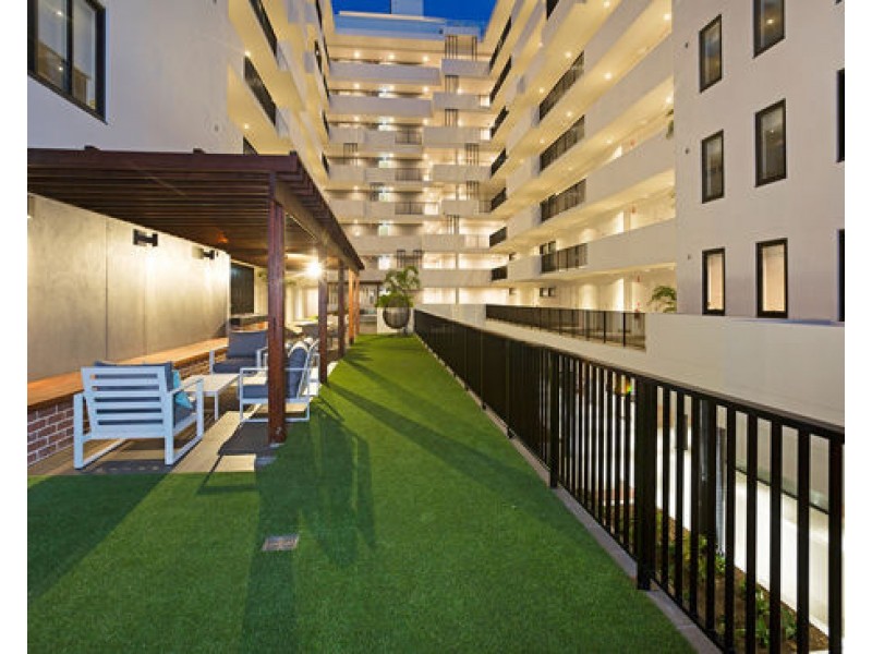 U414 45 Wellington Road, East Brisbane QLD 4169