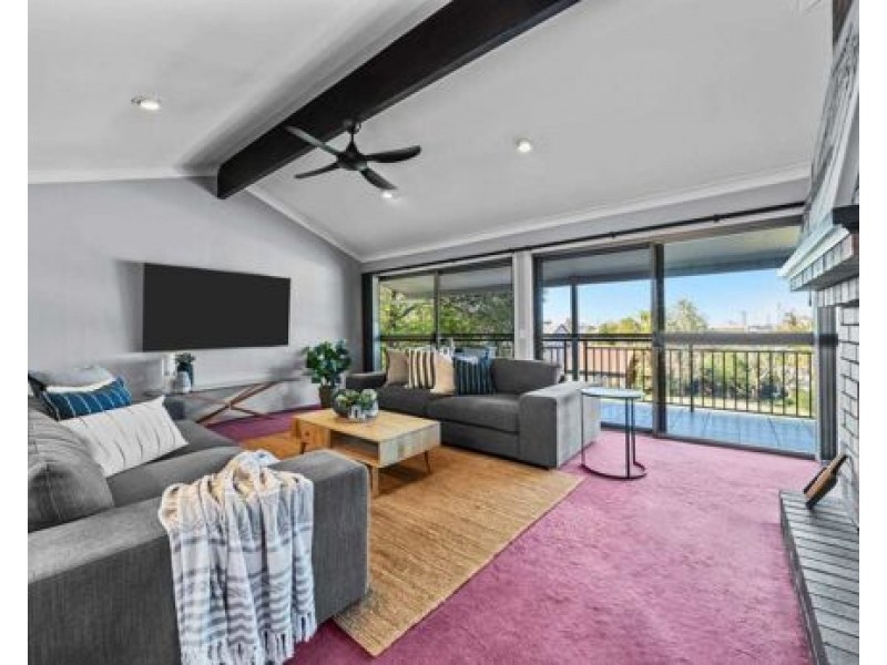 78 Parasol Street, Ashmore QLD 4214
