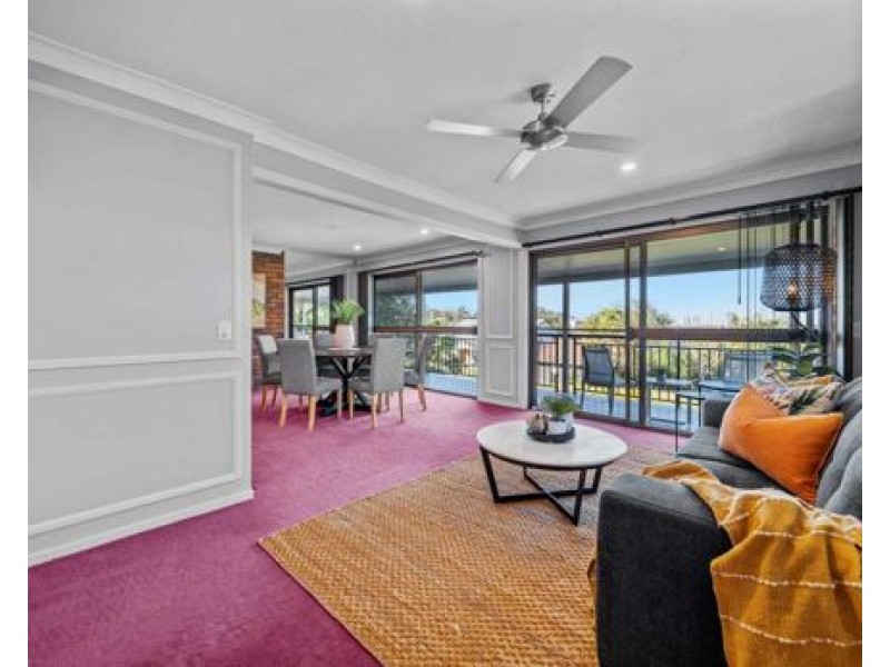 78 Parasol Street, Ashmore QLD 4214
