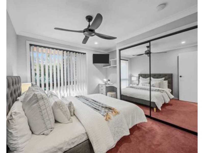 78 Parasol Street, Ashmore QLD 4214