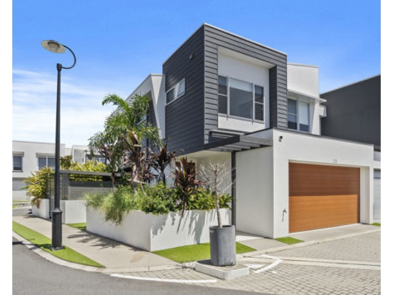 223/2 Bella Avenue, Robina QLD 4226