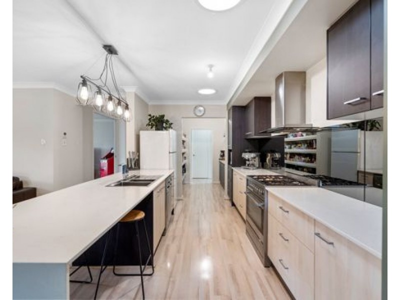 14 Conondale Way, Waterford QLD 4133