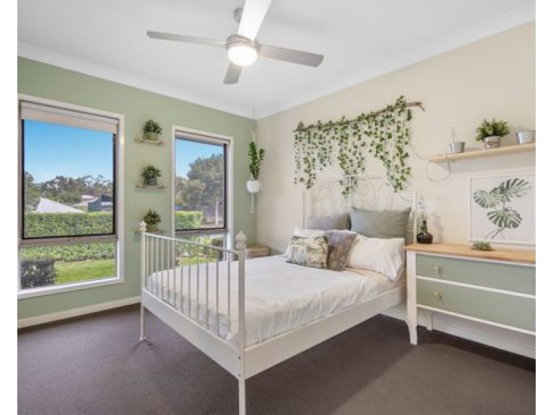 14 Conondale Way, Waterford QLD 4133