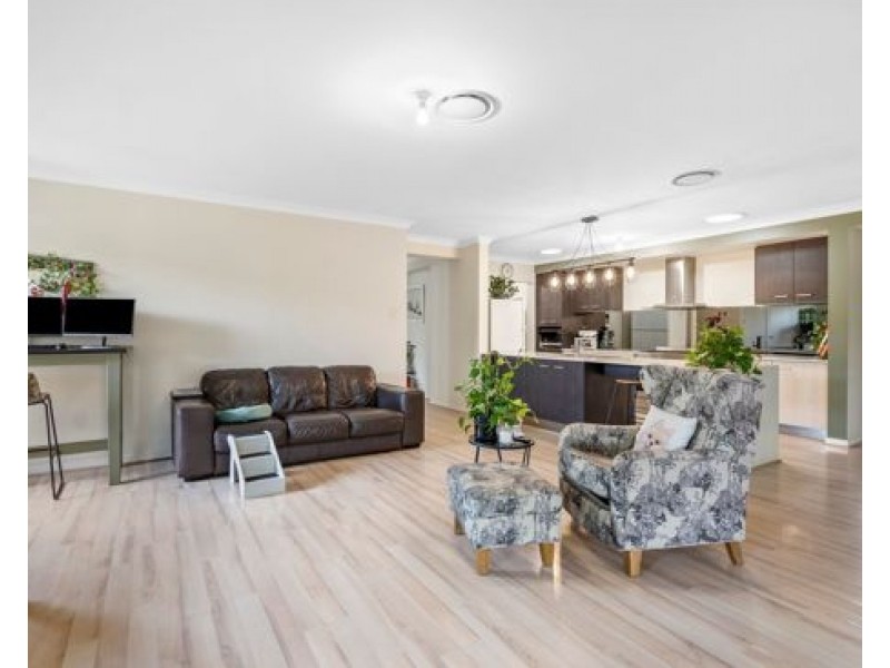 14 Conondale Way, Waterford QLD 4133