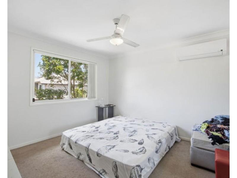 30/104A River Hills Road, Eagleby QLD 4207