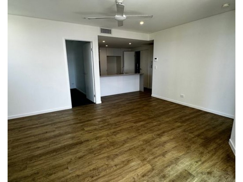 344/33 Lakefront Crescent, Varsity Lakes QLD 4227