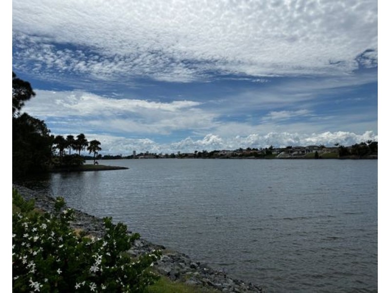 344/33 Lakefront Crescent, Varsity Lakes QLD 4227