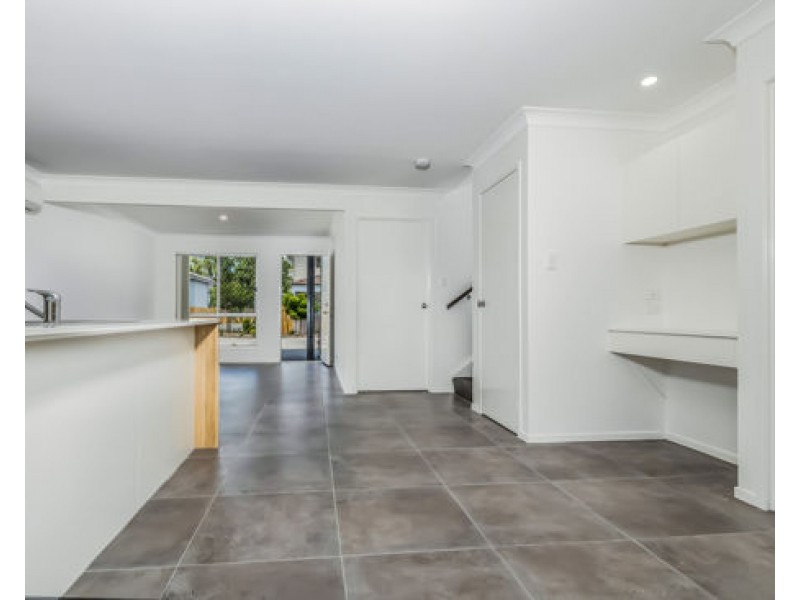 3 70 Clearwater Street, Bethania QLD 4205