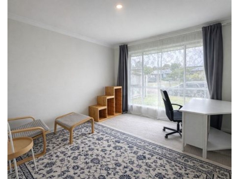 12 Parkland Avenue, Arundel QLD 4214