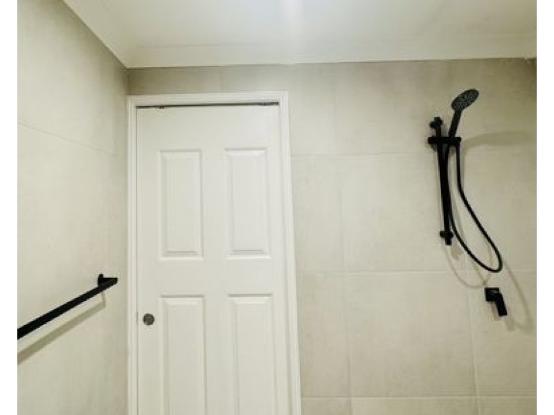 22 Hocking Street, Arundel QLD 4214