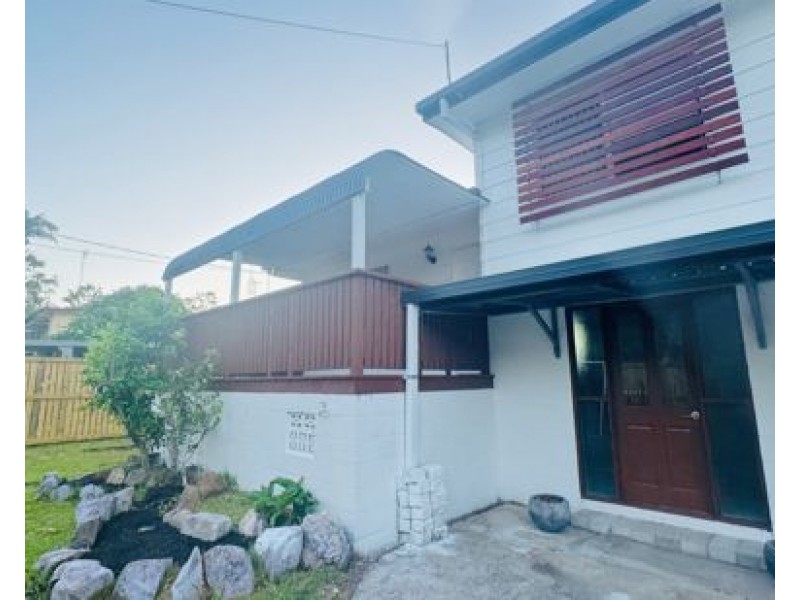 22 Hocking Street, Arundel QLD 4214