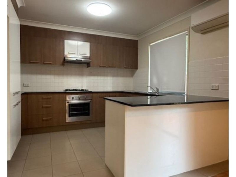 Unit 12 24 Jessica Drive Upper Coomera, Upper Coomera QLD 4209